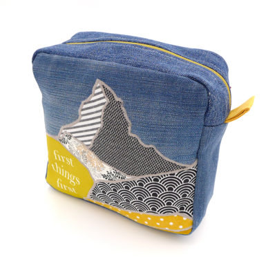 Kosmetyczka mała z aplikacją - góra w ciepłej tonacji