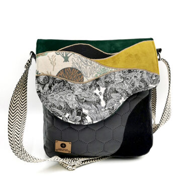 Torba listonoszka – grafit z leśnym pejzażem