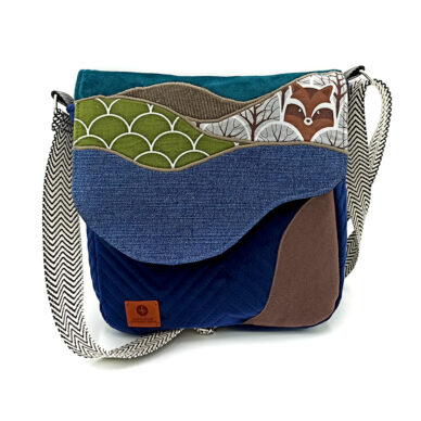 Torba listonoszka – granat z leśnym pejzażem i szopem