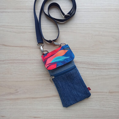 Torebka mini na telefon - jeans z czerwienią V1