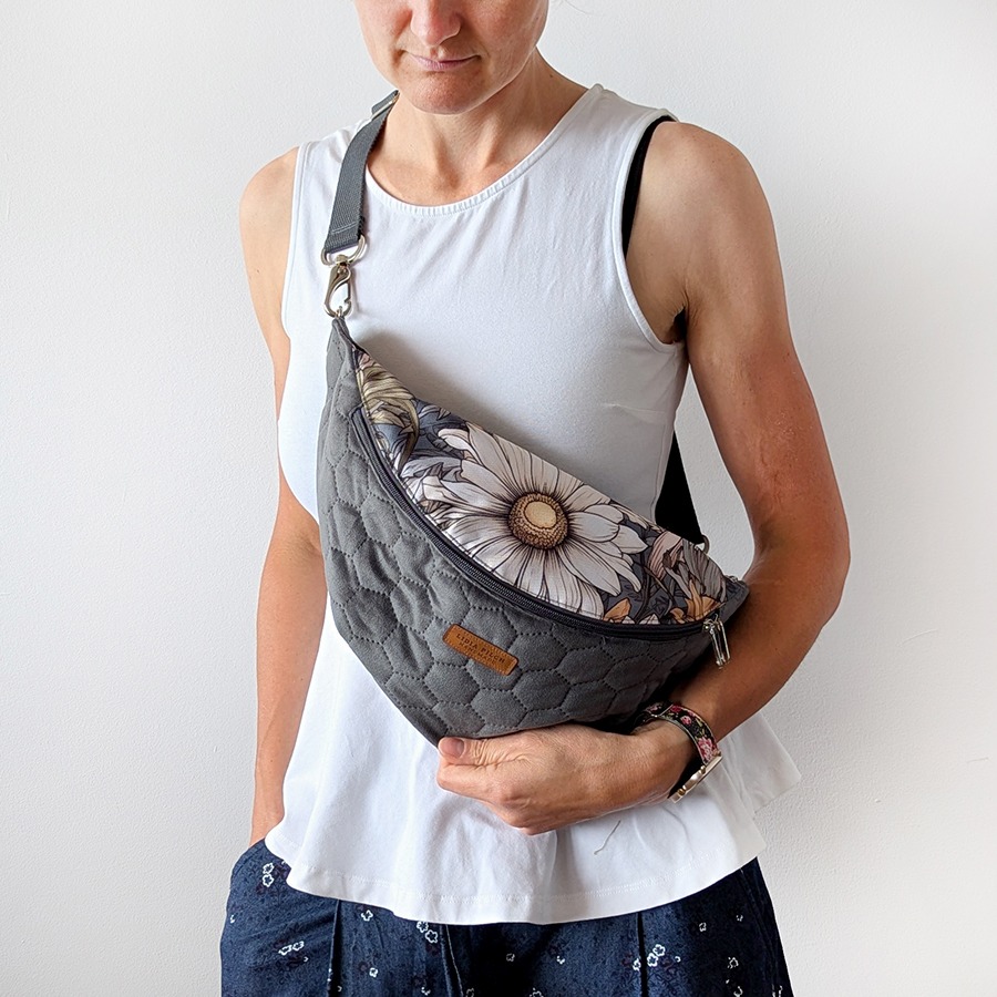 Nerka XL - grafit ze słonecznikami