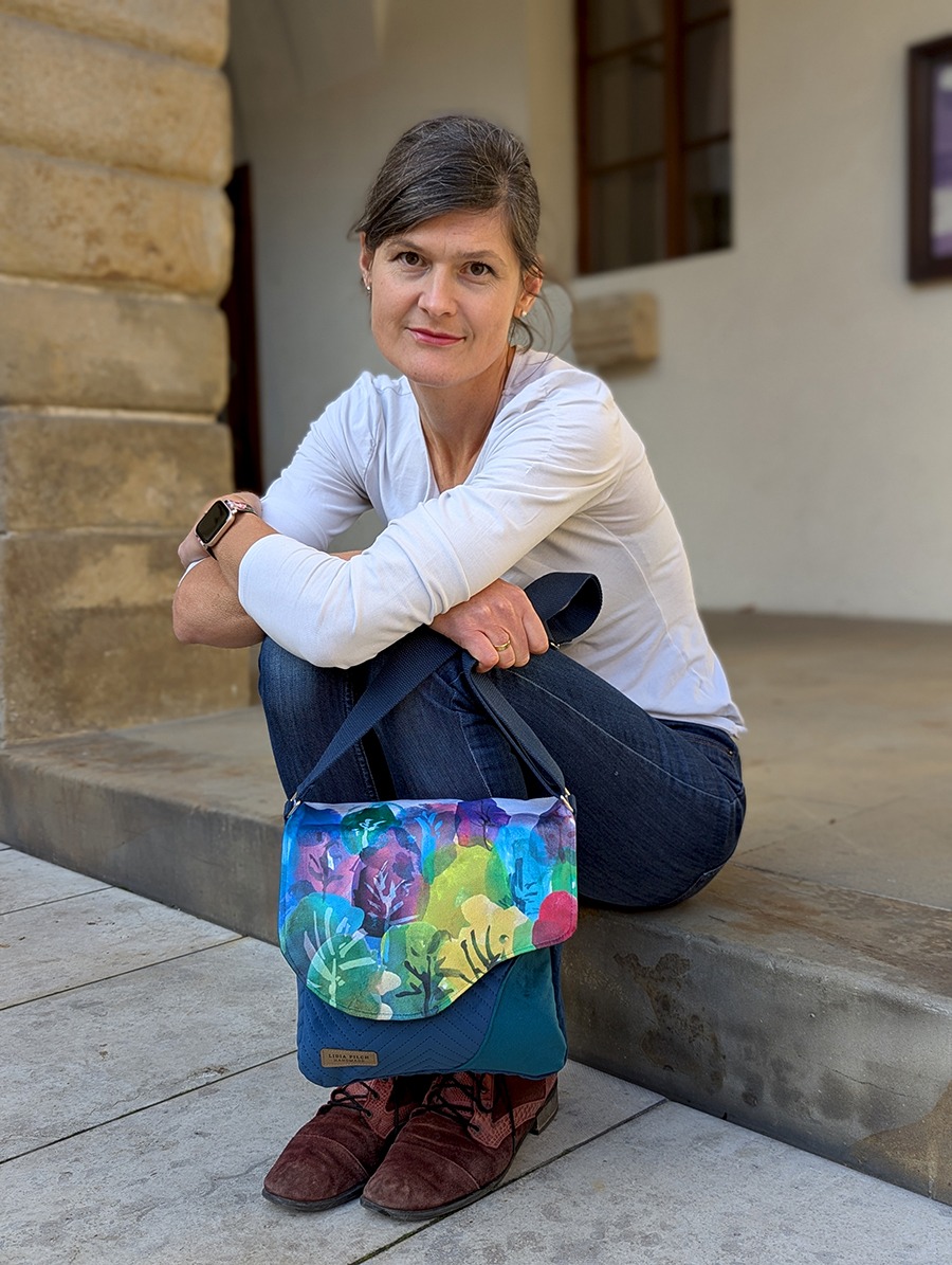 Torba listonoszka – niebieski z malowanym lasem - obrazek 2