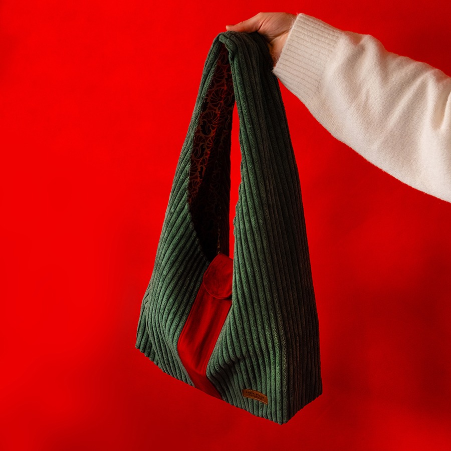 Torba na ramię - zielona z czerwienią - obrazek 3