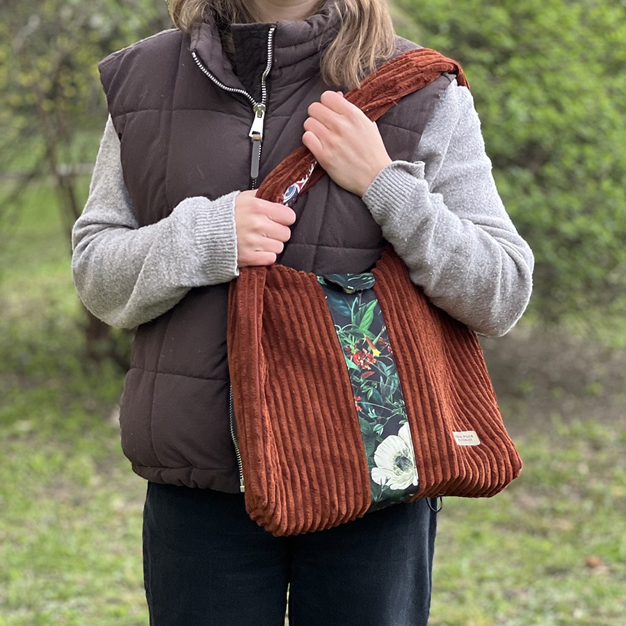 Torba na ramię - ruda z ciemnym motywem - obrazek 5