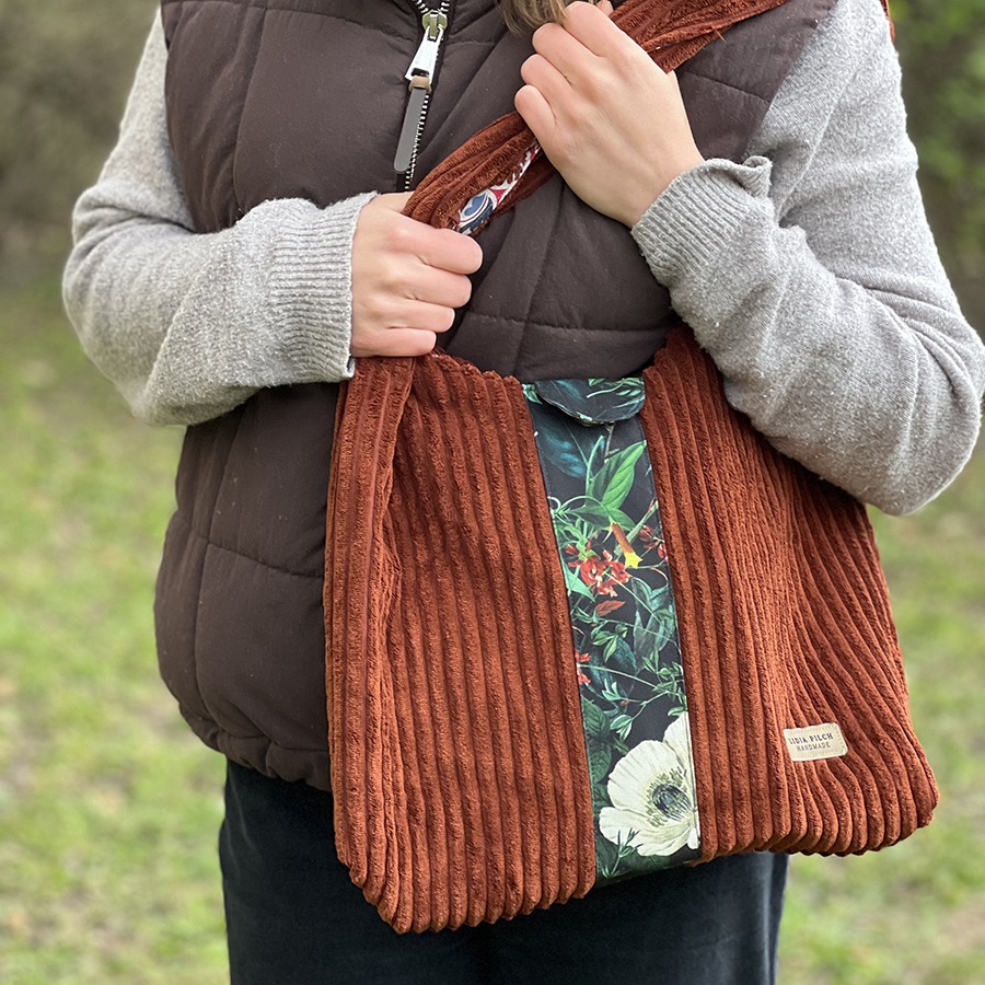 Torba na ramię - ruda z ciemnym motywem - obrazek 3