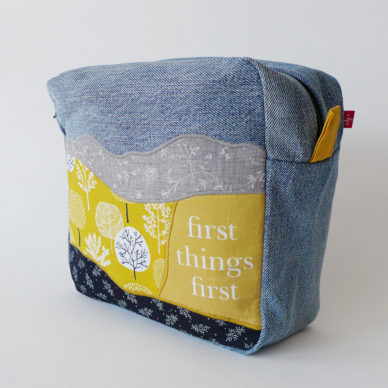 Kosmetyczka mała z aplikacją - las