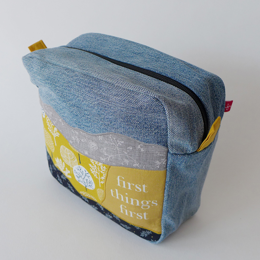 Kosmetyczka mała z aplikacją - las - obrazek 5