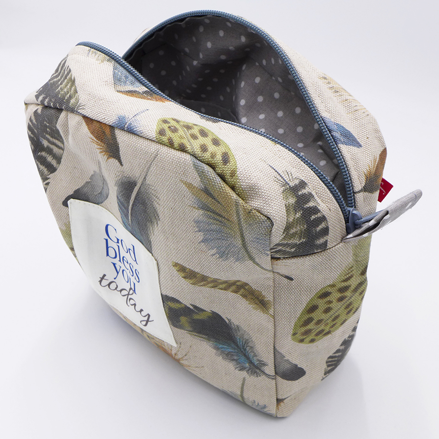 Kosmetyczka mała - pióra - obrazek 5